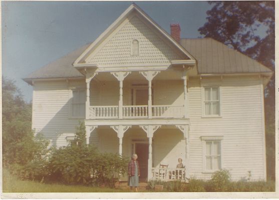 scan.jpg
This is the William H Billings home in Piney Creek with Cleo Mcmillan sitting on the porch.  Courtesy of Steve J. Billings [email]sjbillings@earthlink.net[/email]
