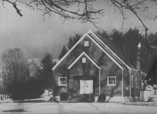 senterpbc.jpg
This congregation was organized in 1829.  This building dates from the 1920s.
