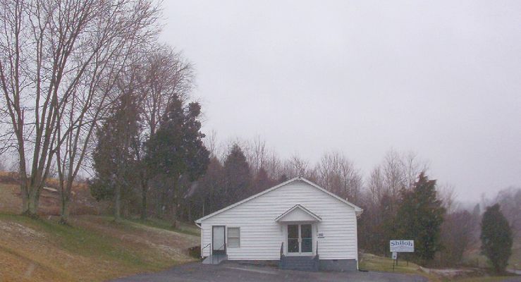 shilohpbc.jpg
Located on Providence Road south of town.  Photo by Jeff Weaver March 24, 2006.
