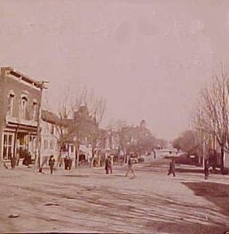 wythevillecourtday1900.jpg
This photograph is circa 1900, and shows the activity on main street during court day.
